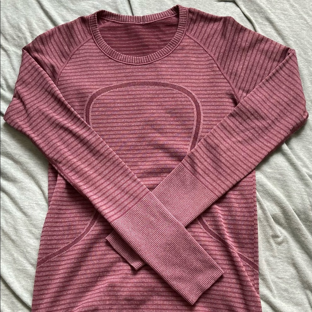 Maroon Lululemon Long sleeve!!